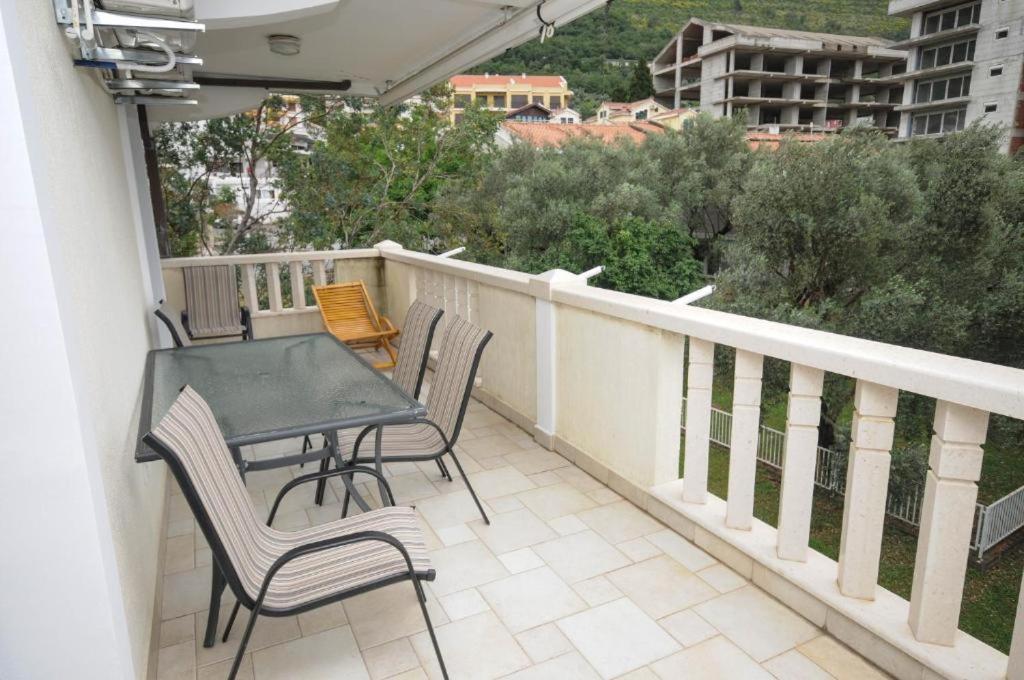 Apartment Jana Petrovac エクステリア 写真